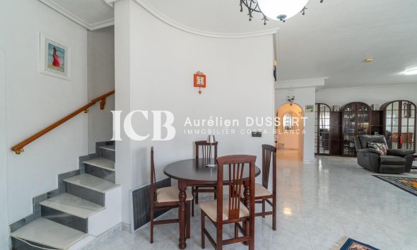 Reventa - Casa independiente -
Orihuela Costa - La Zenia