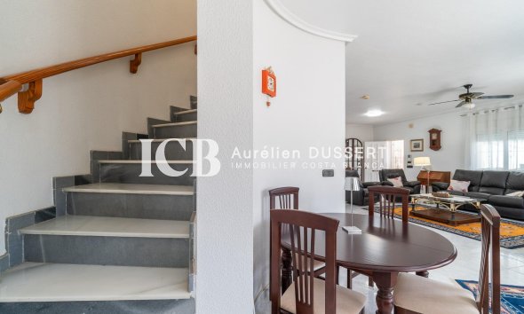 Reventa - Casa independiente -
Orihuela Costa - La Zenia