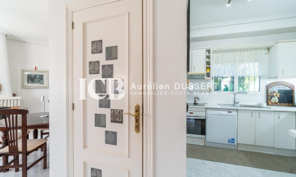 Reventa - Casa independiente -
Orihuela Costa - La Zenia