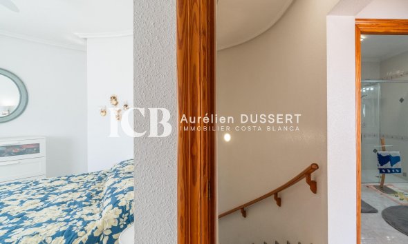 Reventa - Casa independiente -
Orihuela Costa - La Zenia