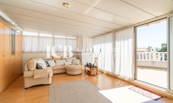 Reventa - Casa independiente -
Orihuela Costa - La Zenia