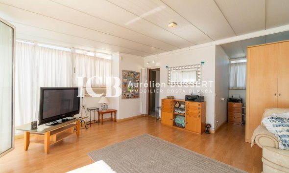 Reventa - Casa independiente -
Orihuela Costa - La Zenia