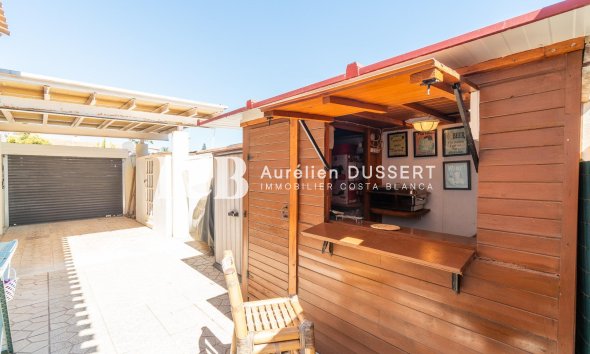 Reventa - Casa independiente -
Orihuela Costa - La Zenia