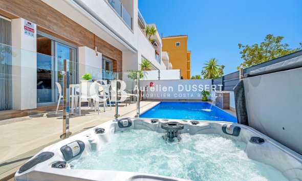 Reventa - Adosado -
Formentera del Segura - Formentera de Segura