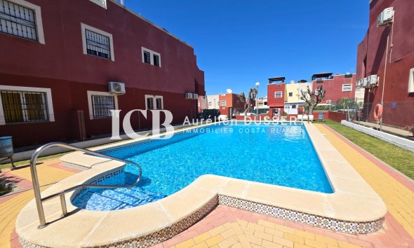 Reventa - Apartamento / piso -
Orihuela Costa - Los Altos