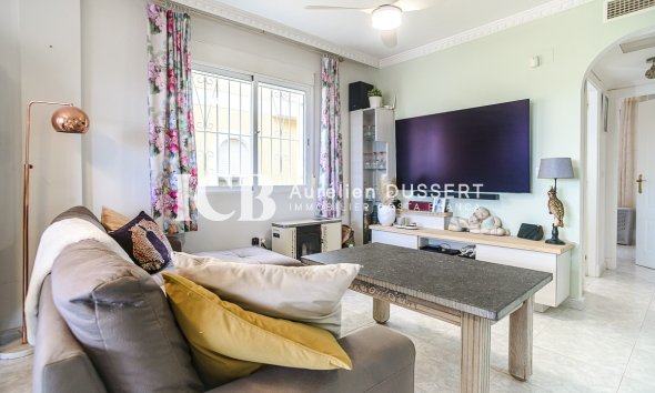 Reventa - Casa independiente -
San Fulgencio - La Marina