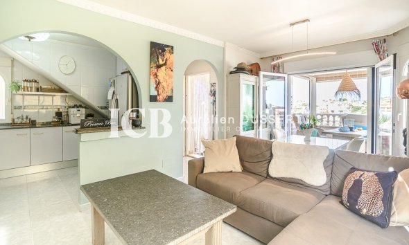 Reventa - Casa independiente -
San Fulgencio - La Marina