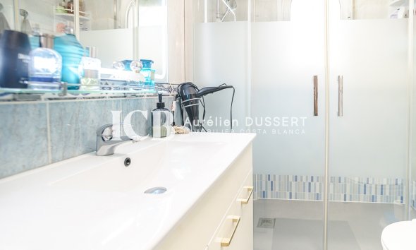 Reventa - Casa independiente -
San Fulgencio - La Marina