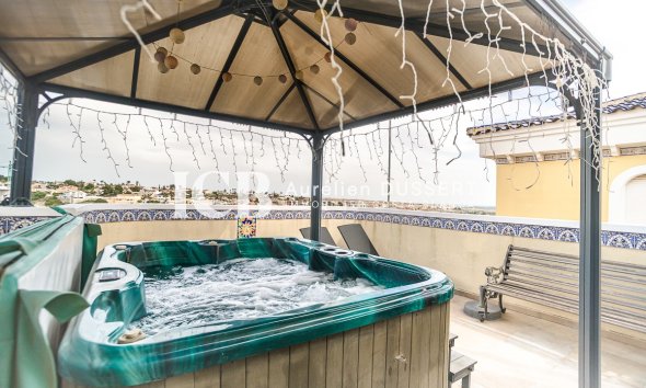 Reventa - Casa independiente -
San Fulgencio - La Marina