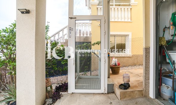 Reventa - Casa independiente -
San Fulgencio - La Marina