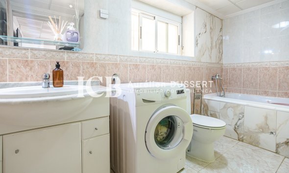 Reventa - Casa independiente -
San Fulgencio - La Marina