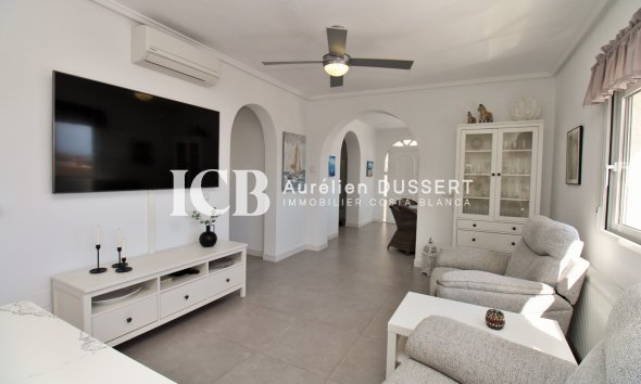 Reventa - Casa independiente -
Orihuela Costa - Villamartín