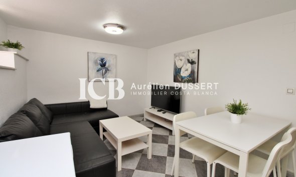 Reventa - Casa independiente -
Orihuela Costa - Villamartín