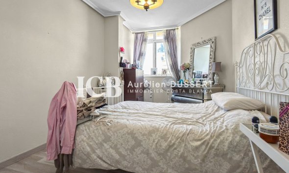 Reventa - Adosado -
Orihuela Costa - La Florida