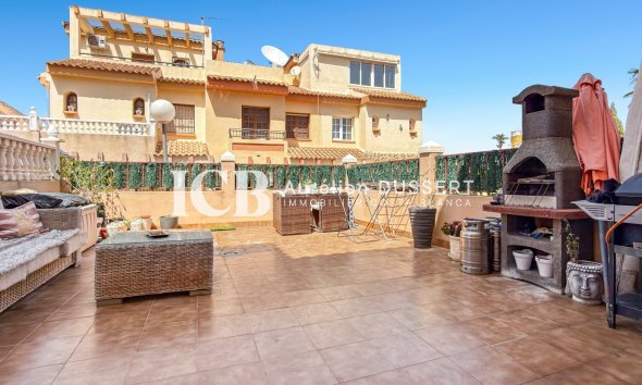 Reventa - Adosado -
Orihuela Costa - La Florida