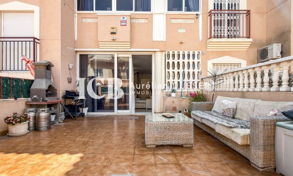 Reventa - Adosado -
Orihuela Costa - La Florida