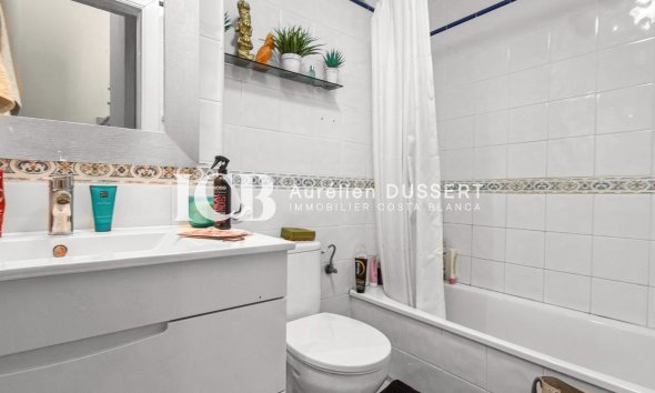 Reventa - Adosado -
Orihuela Costa - La Florida