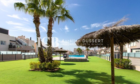 Reventa - Apartamento / piso -
Torrevieja - Aguas Nuevas