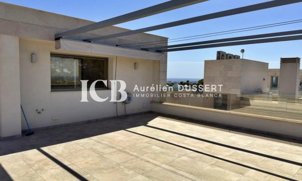 Resale - Villa -
Orihuela Costa