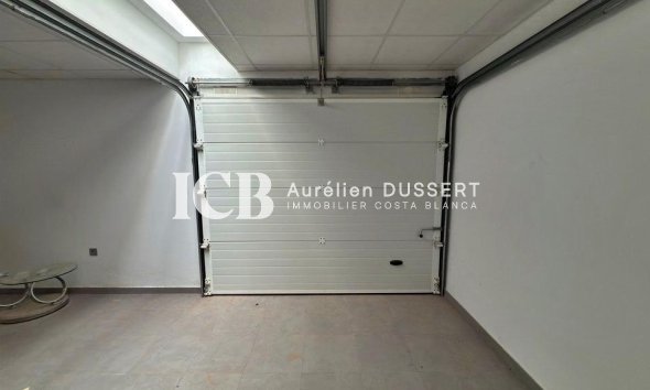 Resale - Villa -
Orihuela Costa