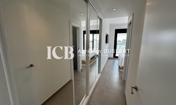 Revente - Appartement -
Orihuela Costa