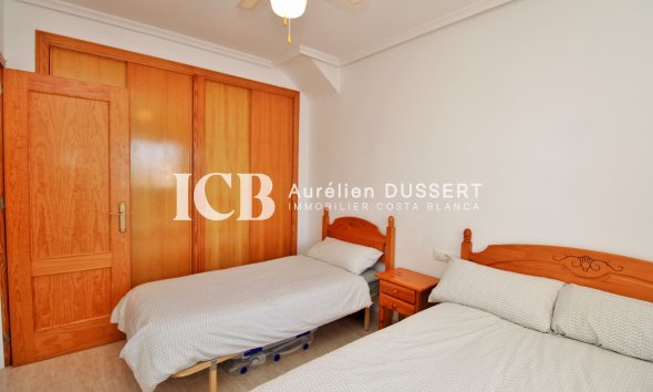 Reventa - Apartamento / piso -
Orihuela Costa - Playa Flamenca