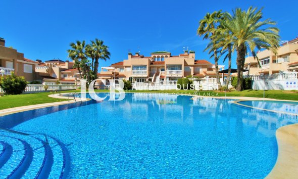 Reventa - Apartamento / piso -
Orihuela Costa - Playa Flamenca