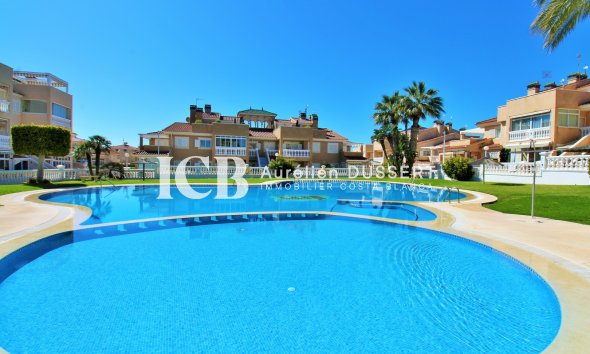 Reventa - Apartamento / piso -
Orihuela Costa - Playa Flamenca