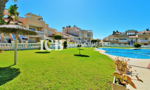 Reventa - Apartamento / piso -
Orihuela Costa - Playa Flamenca