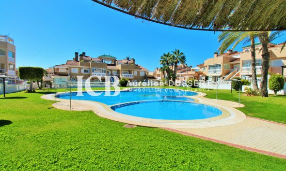 Reventa - Apartamento / piso -
Orihuela Costa - Playa Flamenca