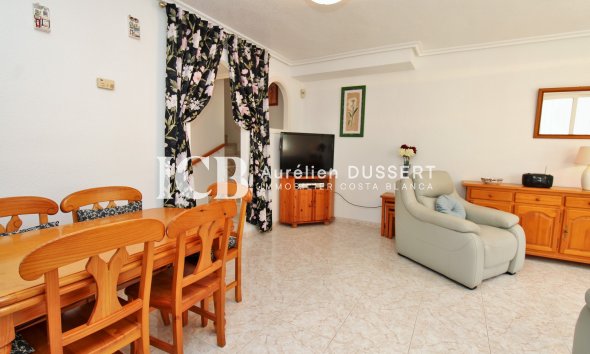 Reventa - Adosado -
Orihuela Costa - Playa Flamenca