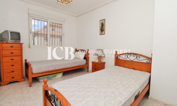 Reventa - Adosado -
Orihuela Costa - Playa Flamenca