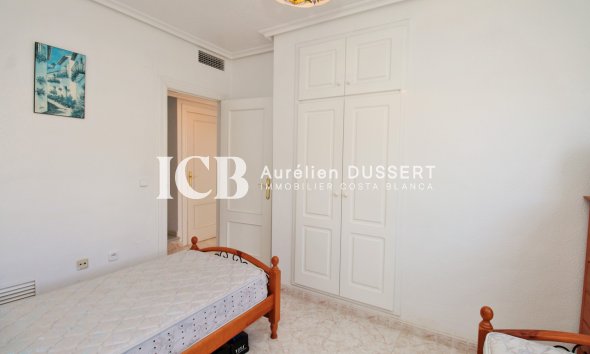 Reventa - Adosado -
Orihuela Costa - Playa Flamenca