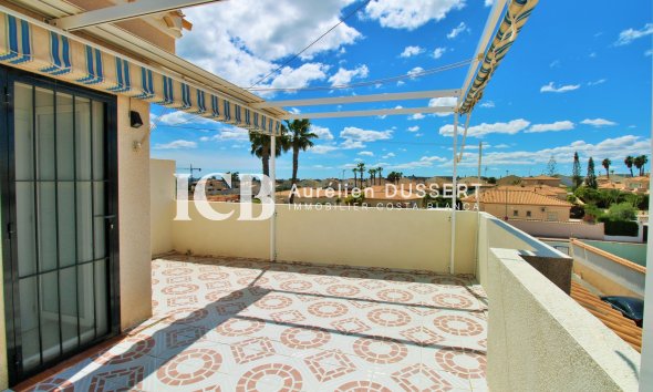 Reventa - Adosado -
Orihuela Costa - Playa Flamenca