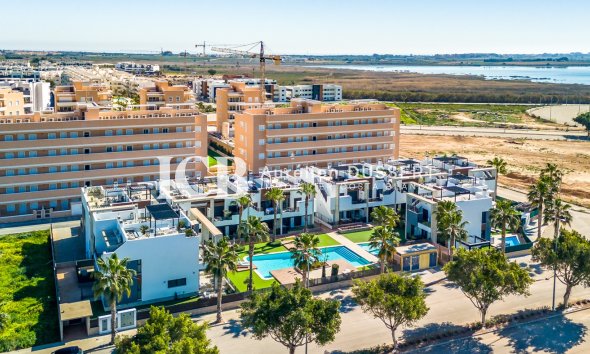 Reventa - Apartamento / piso -
Guardamar del Segura - El Raso