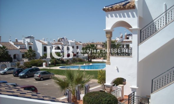 Reventa - Adosado -
Orihuela Costa - Villamartín