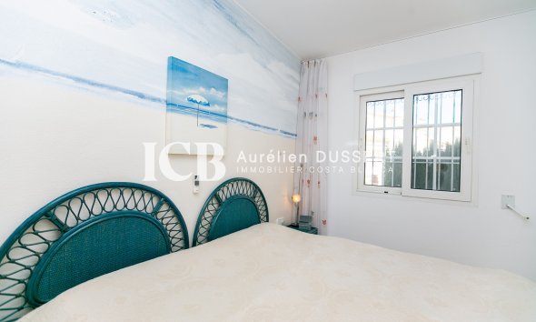 Reventa - Apartamento / piso -
Orihuela Costa - Playa Flamenca