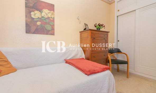 Reventa - Apartamento / piso -
Orihuela Costa - Playa Flamenca