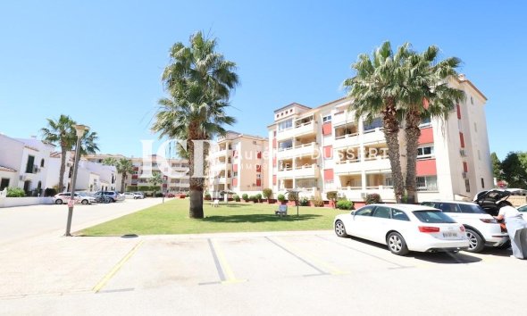 Reventa - Apartamento / piso -
Orihuela Costa - Playa Flamenca
