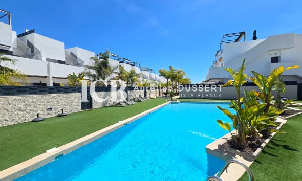 Revente - Maison mitoyenne -
Ciudad Quesada