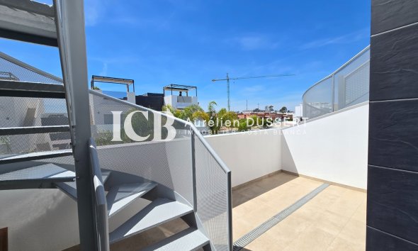 Revente - Maison mitoyenne -
Ciudad Quesada