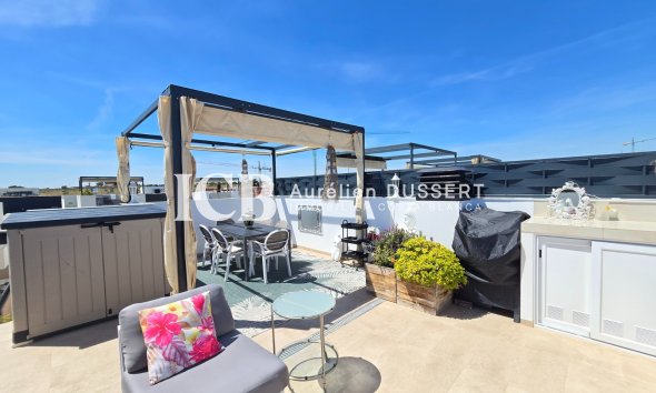 Revente - Maison mitoyenne -
Ciudad Quesada