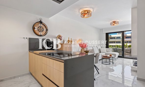 Reventa - Apartamento / piso -
Orihuela Costa - Los Altos