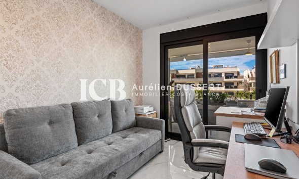 Reventa - Apartamento / piso -
Orihuela Costa - Los Altos