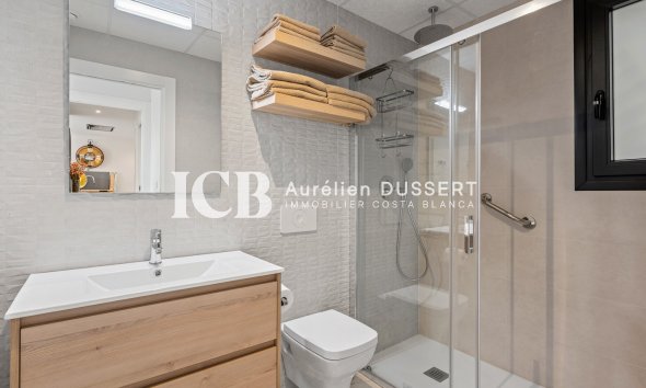 Reventa - Apartamento / piso -
Orihuela Costa - Los Altos