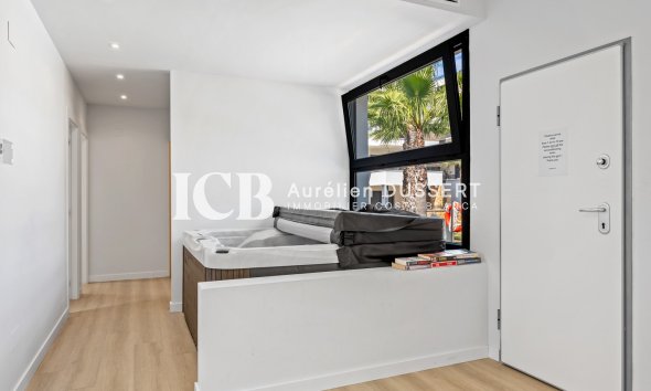 Reventa - Apartamento / piso -
Orihuela Costa - Los Altos