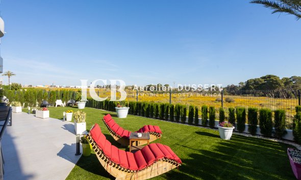 Reventa - Apartamento / piso -
Punta Prima - Torrevieja