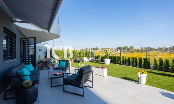 Reventa - Apartamento / piso -
Punta Prima - Torrevieja