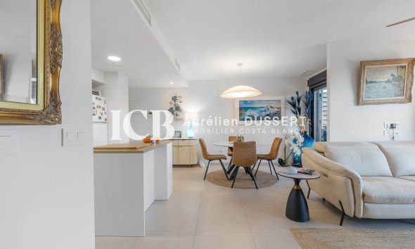 Reventa - Apartamento / piso -
Punta Prima - Torrevieja