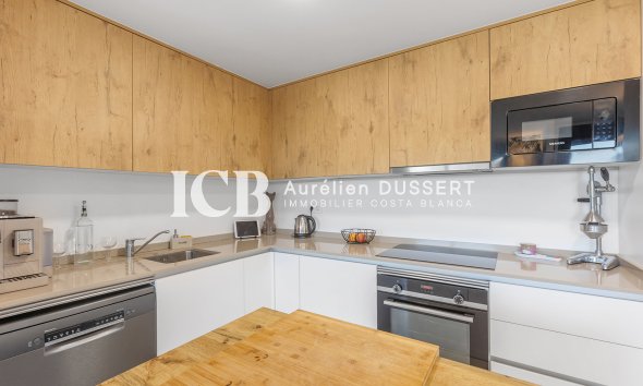 Reventa - Apartamento / piso -
Punta Prima - Torrevieja